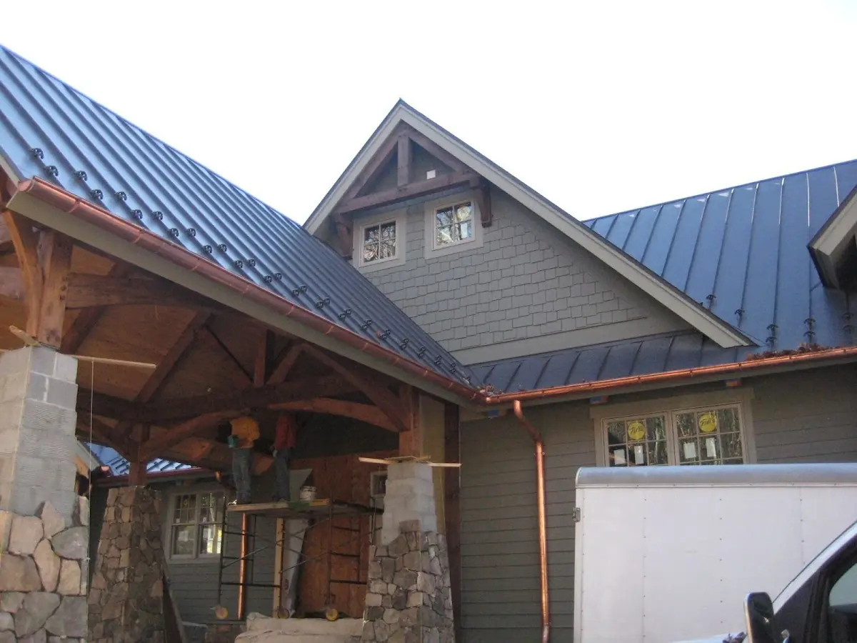 Craftsman Roofing team delivering quality roofing work in Laie